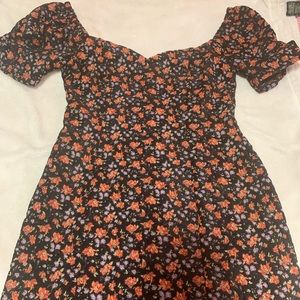A beautiful dress size M